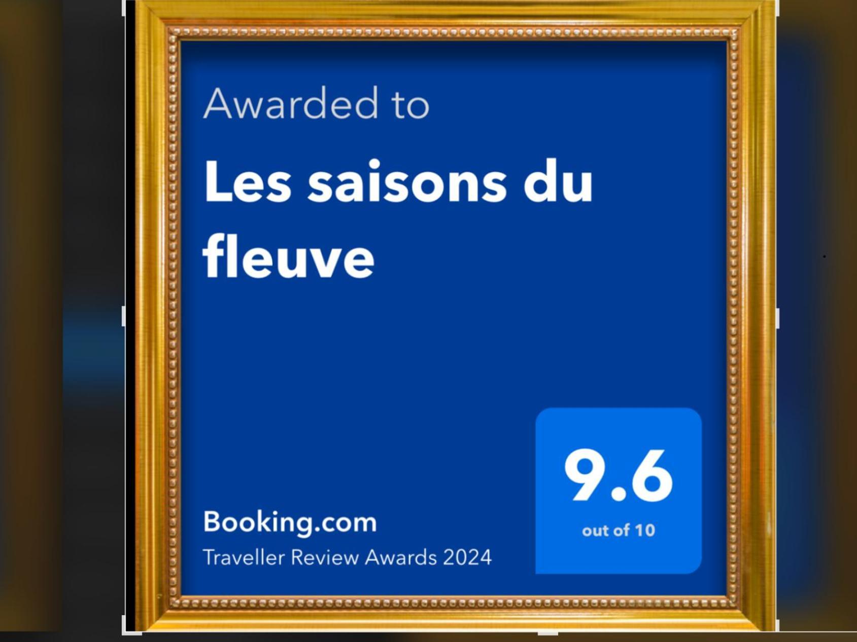 Les Saisons Du Fleuve Bed & Breakfast Lotbiniere Exterior photo